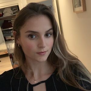 Meet your Posher, Zoe